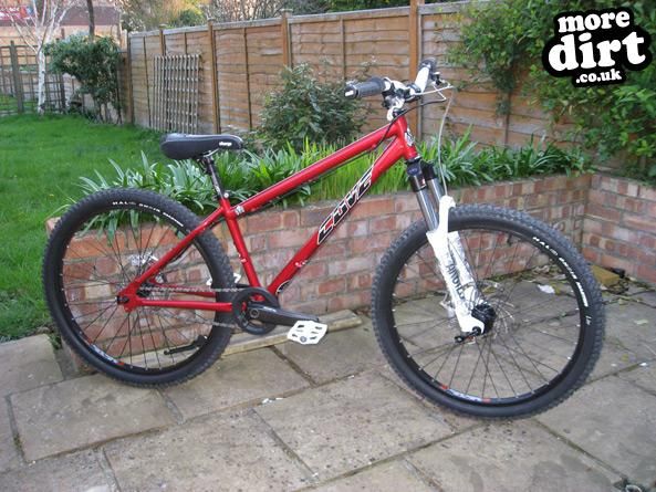 Cove Sanchez |Dirt Jump / Street | 2361