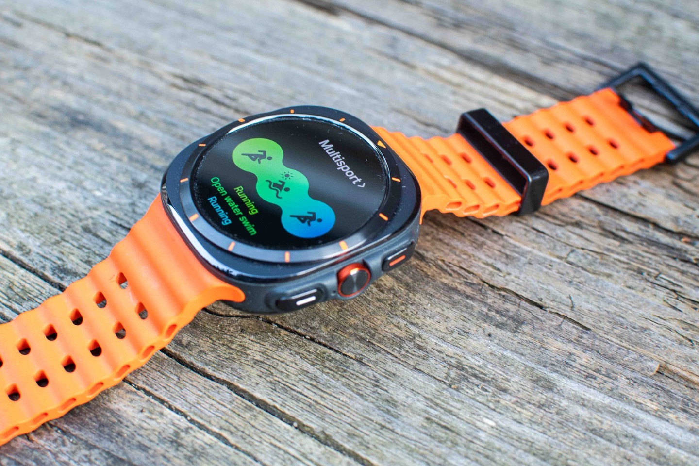 Samsung Galaxy Watch Ultra In-Depth Review: Finally Accurate? | DC