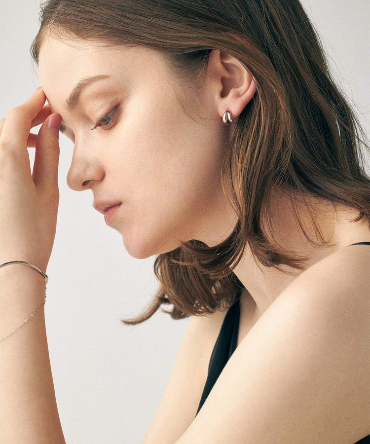 バイカラー ダブルライン ピアス（872216-872217） ｜ women