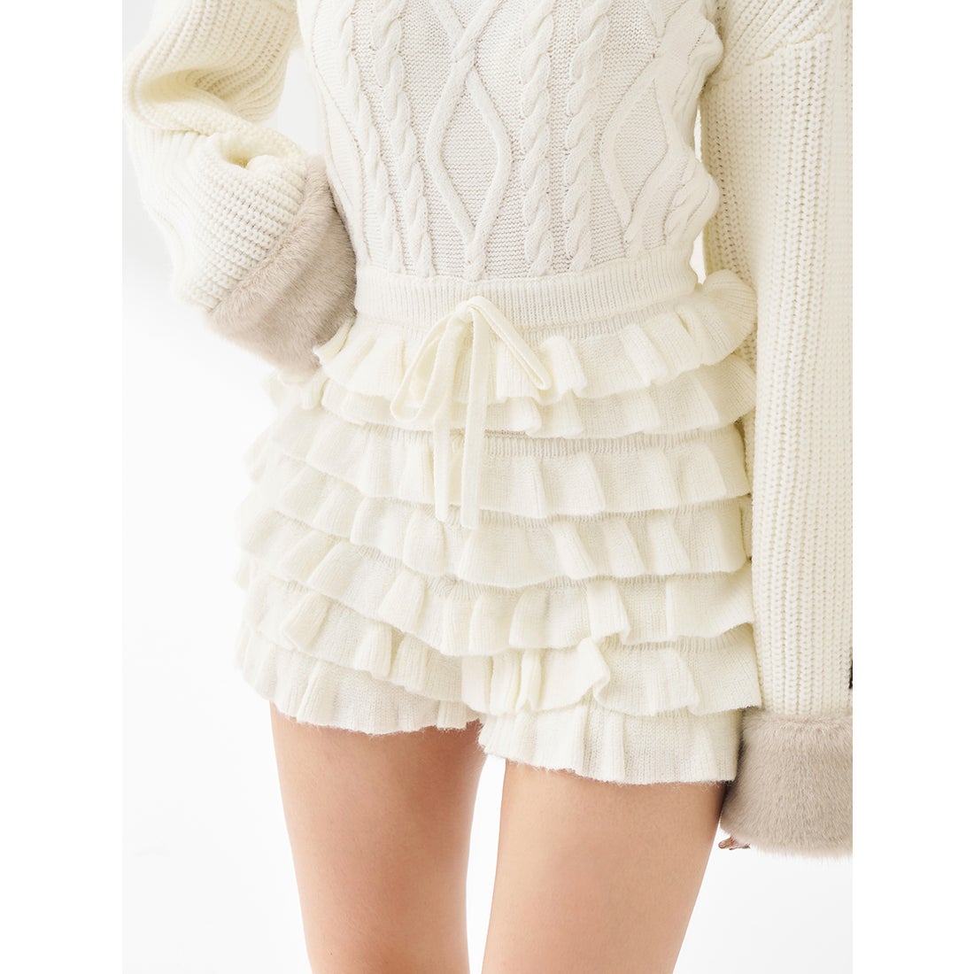 ダーリッチ Darich フリルニットコンビネゾン （ホワイト