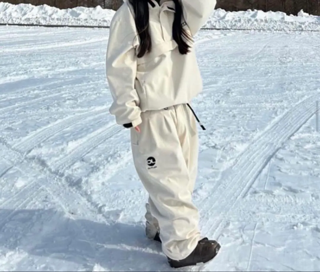 2026年最新】outlax ウェアの人気アイテム - メルカリ