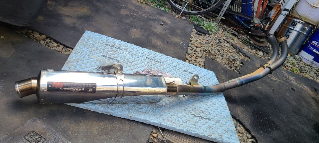 スカイウエーブ650　ヨシムラ チタン&ステンレス ZX-25R用ヨシムラマフラー・R-77Sサイクロン×6タイプ〈チタン