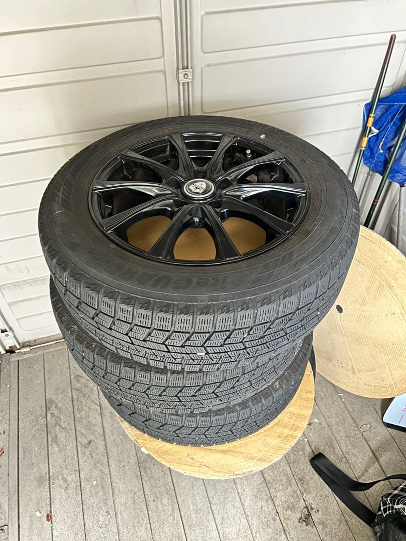 【Tandik4様専】スタッドレスタイヤiceGUARDアルミホイール16インチ アイスガード SUV G075 国産 16インチ スタッドレスタイヤホイール