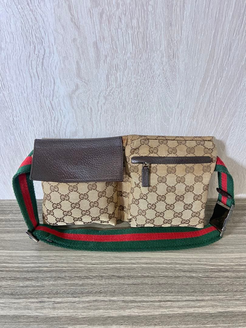GUCCI ボディバッグ　ウエストポーチ　シェリーライン　GG柄　キャンバス グッチ(GUCCI)グッチ シェリーライン GGキャンバス ウエストバッグ