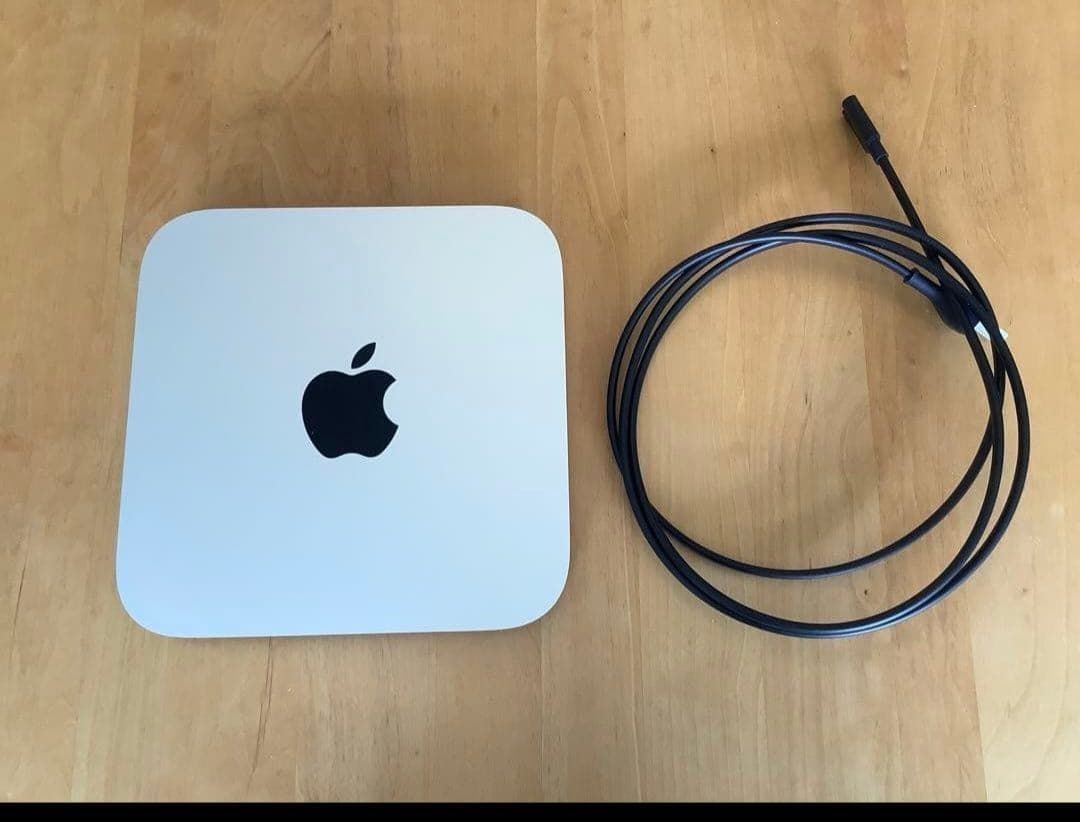 【美品✨️】Mac mini M2 シルバー (2023) 8GB/256GB Mac mini シルバー ［MMFJ3J/A］ M2 256GB 2023モデル 純正キーボード
