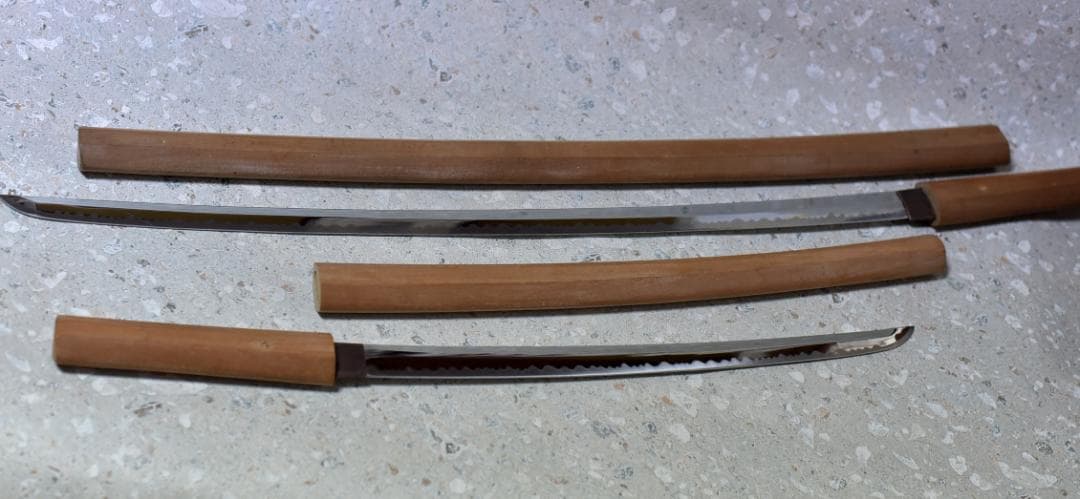 SHELLY　白鞘模造刀二振り　ドス　刀　武闘家　侍　日本刀 白鞘 ○美品 摸造刀 白鞘 日本刀 大小 三本杉 乱れ刃 刀 脇