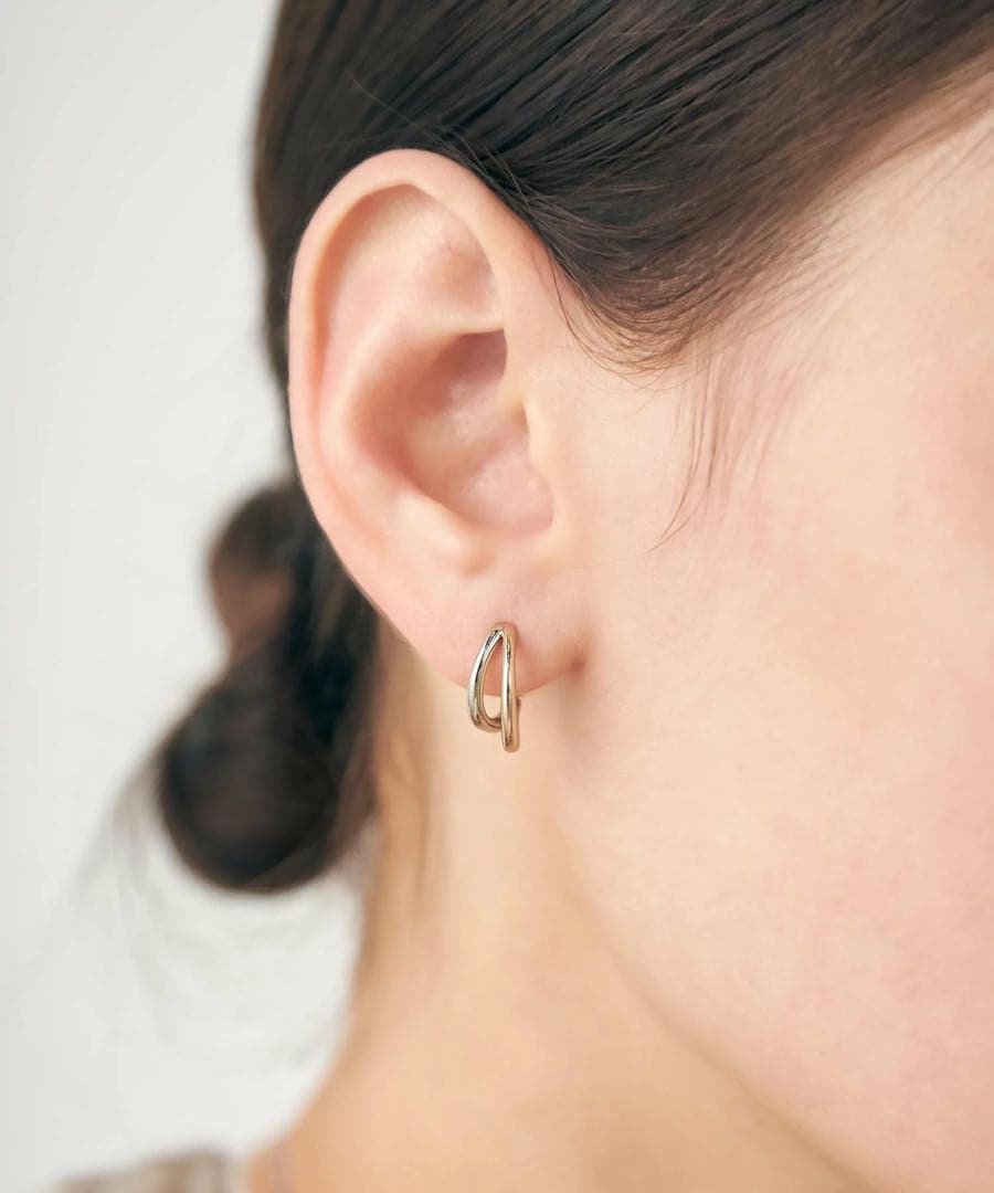 ニーハチete ダブルラインバイカラー ハグピアス 両耳用 ピンクゴールド バイカラー ダブルライン ピアス（ピアス（両耳用））｜ete（エテ）の